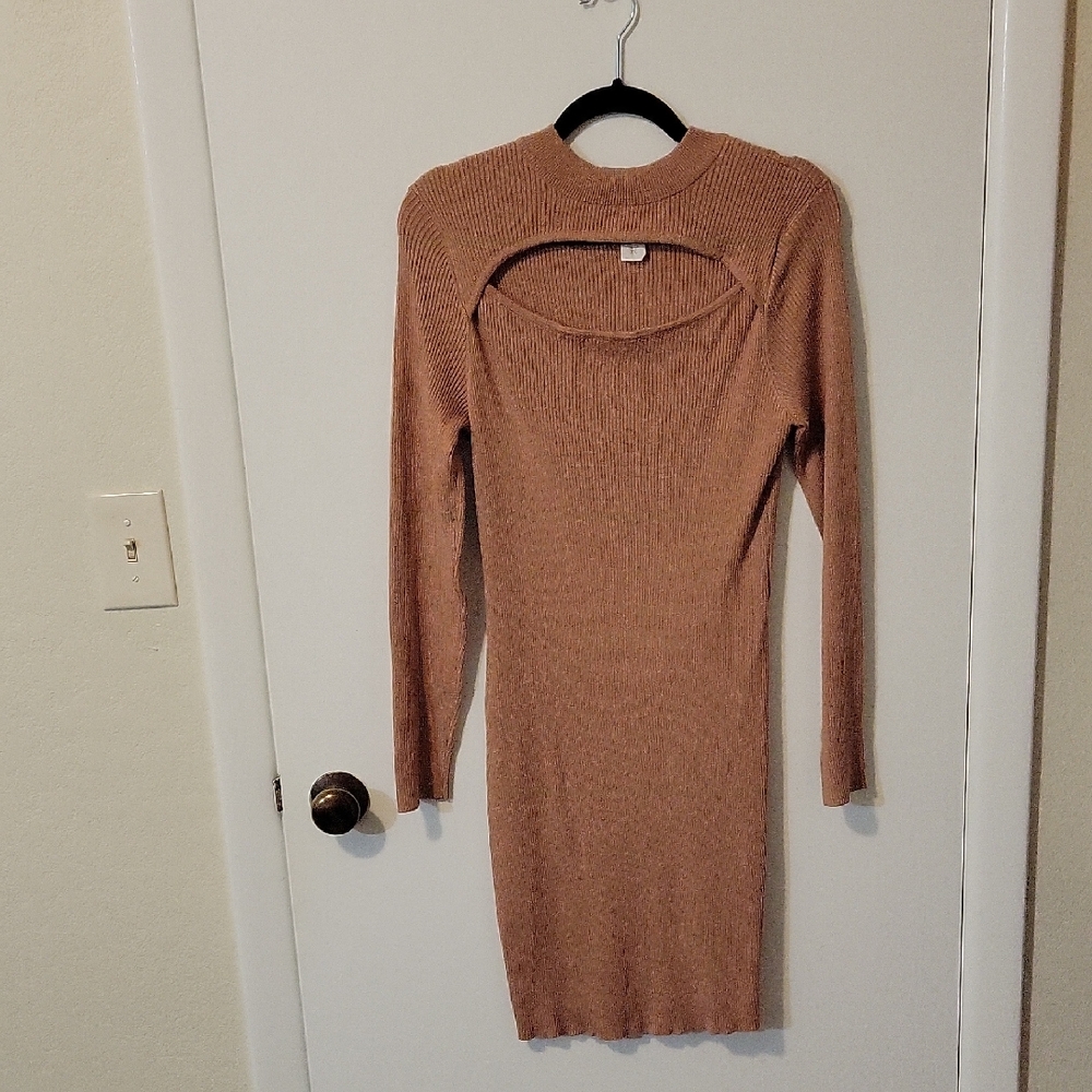 Derek Heart Long Sleeve Tan Bodycon Dress With Cutout